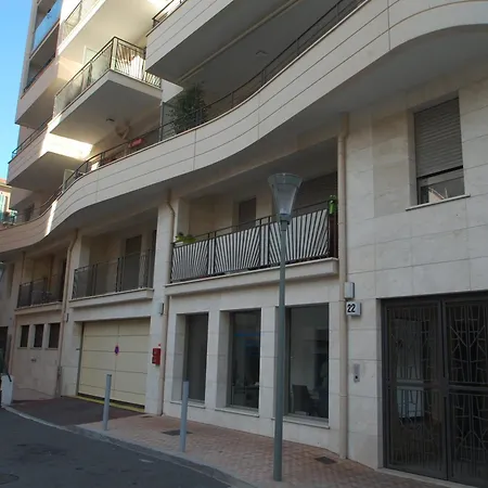 2p Moderne Avec Terrasse, Parking Prive, En Plein Centre De Menton, A 2 Pas De La - Fr-1-196-200 아파트
